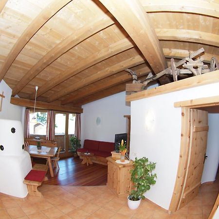 Kinderbauernhof Leneler Arzl im Pitztal Exterior foto